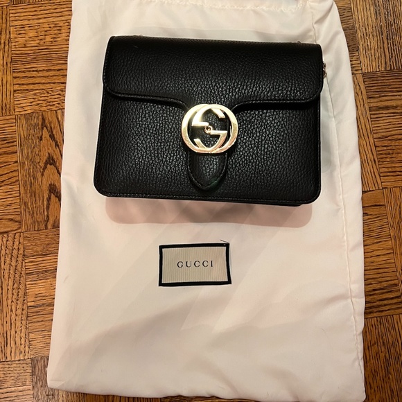 Gucci Small Dollar Interlocking GG Shoulder Bag - Picture 2 of 9